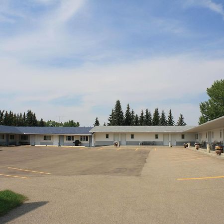 Lamplighter Inn Three Hills Экстерьер фото